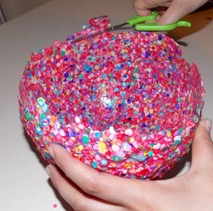 DIY confetti balloon bowl