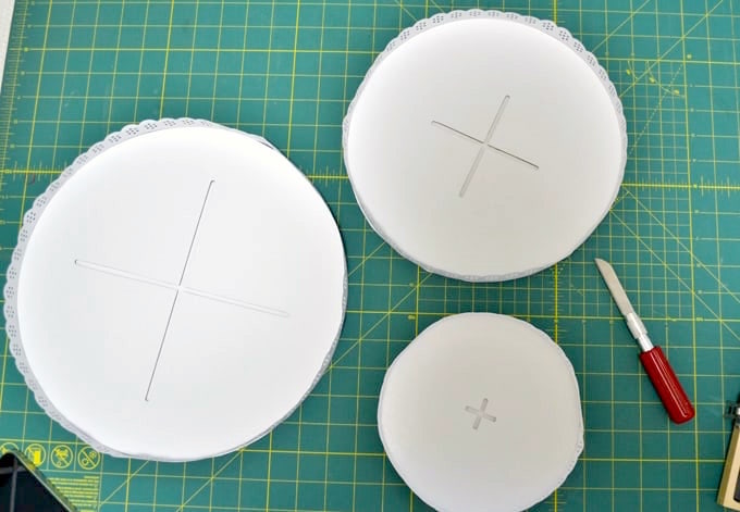cake stand with the pieces separated