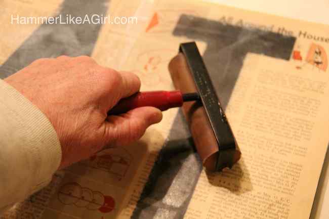 Using a brayer to create a stippled look