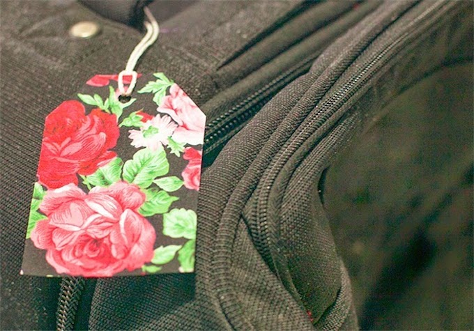 Easy way to make a pretty DIY luggage tag