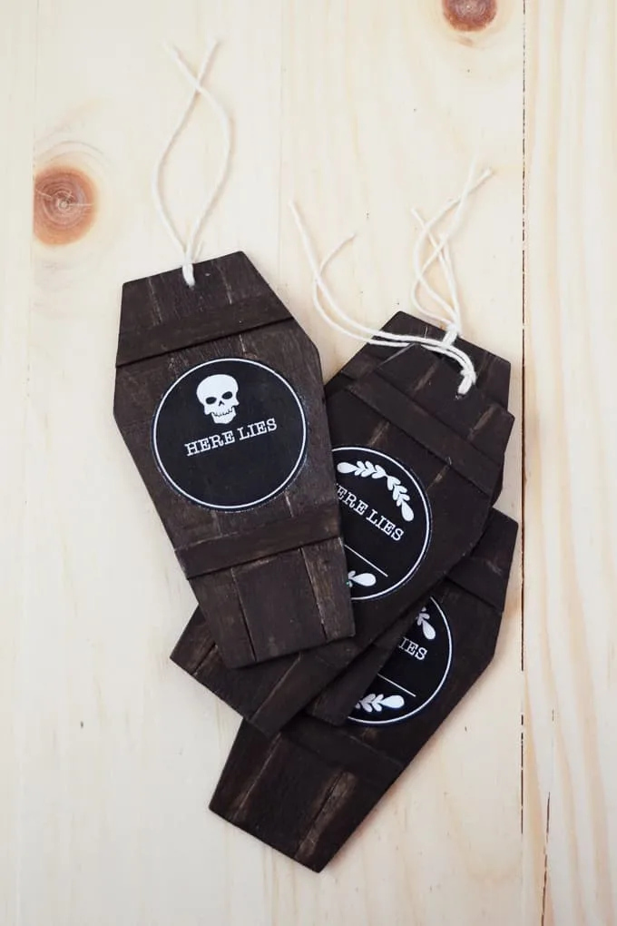 DIY coffin gift tags for Halloween