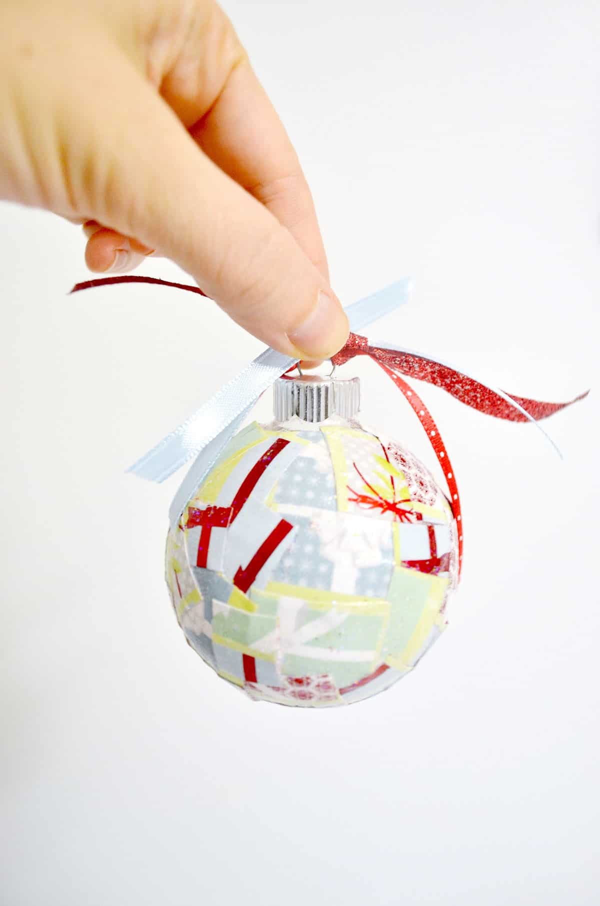 How to Mod Podge Glass Christmas Ornaments
