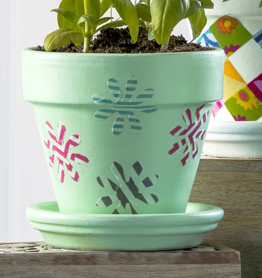 Flower pot decoration with washi tape