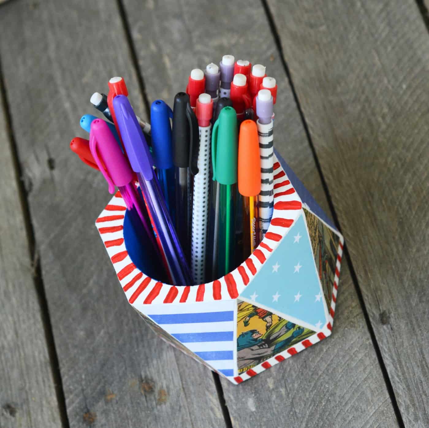 DIY pen and pencil cup with Mod Podge