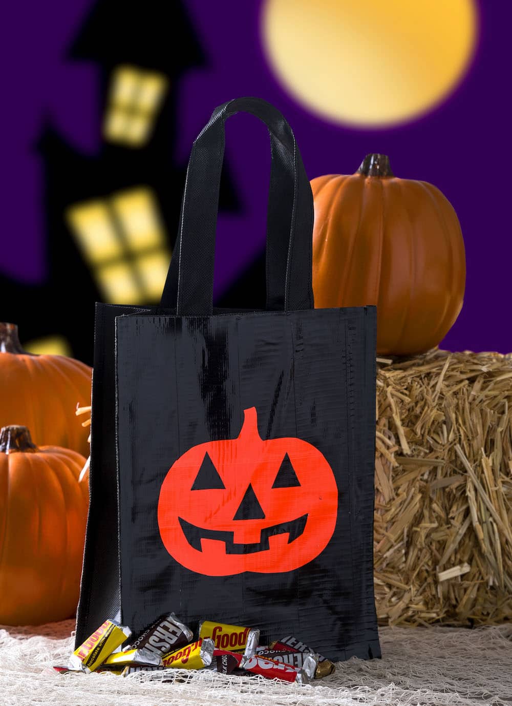 Learn how to make this DIY trick or treat bag - two ways - with Duck Tape! One of the version is glow in the dark! Two free templates included.