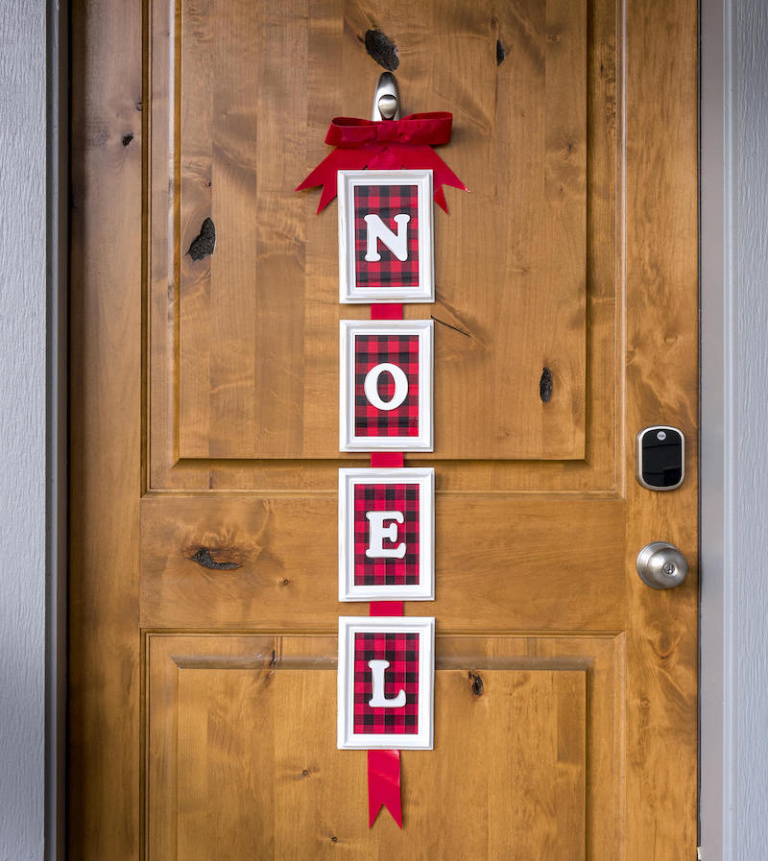 DIY Christmas door decor