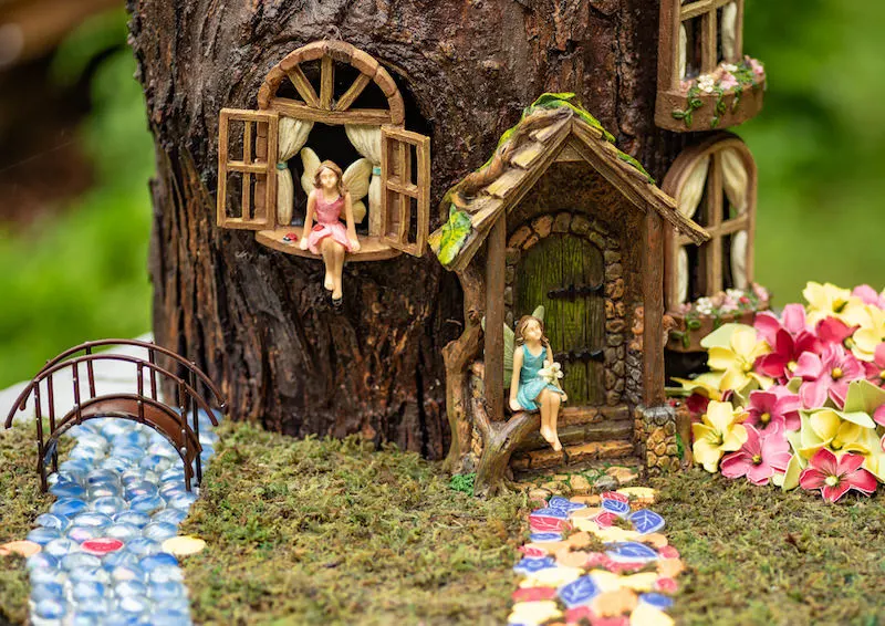 Fairy garden figurines