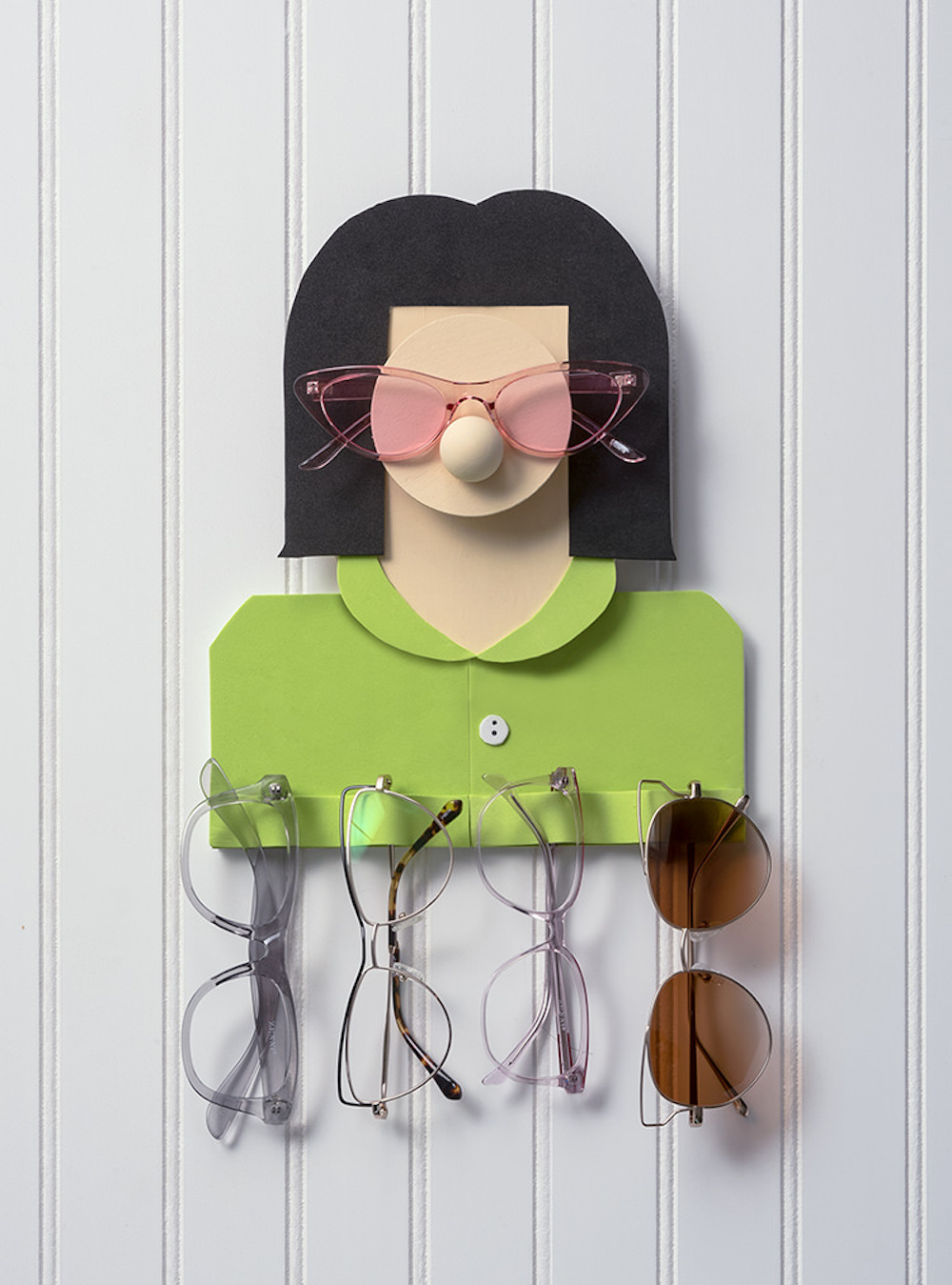 DIY eyeglasses holder