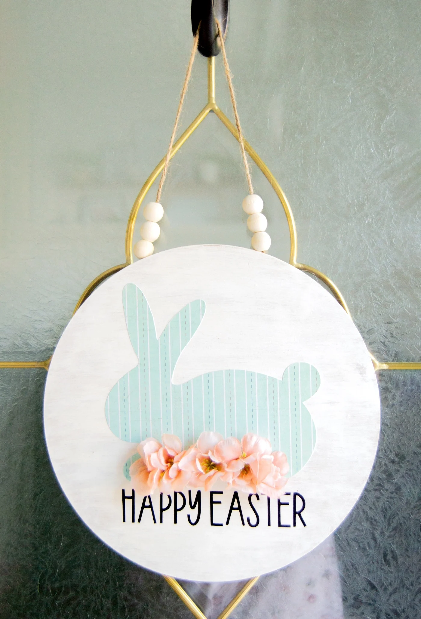 DIY Happy Easter Sign
