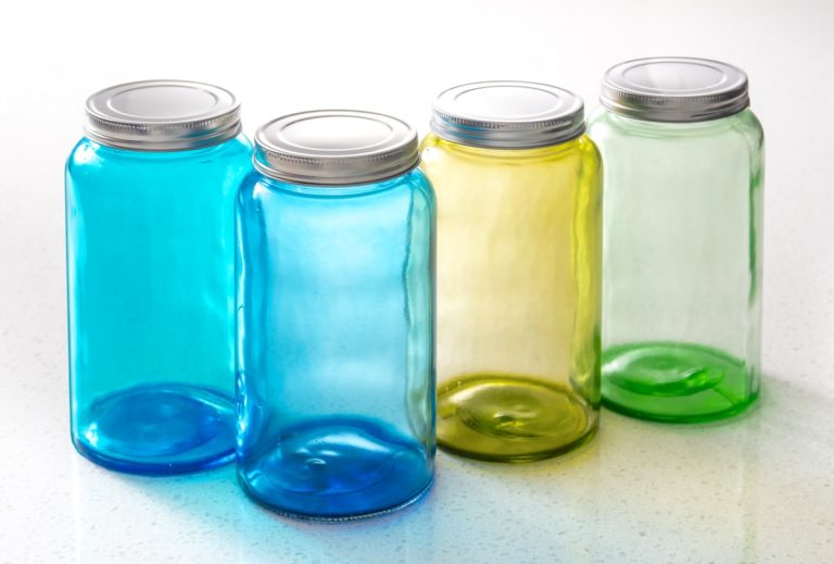 mason jars dyed with Mod Podge and food coloring