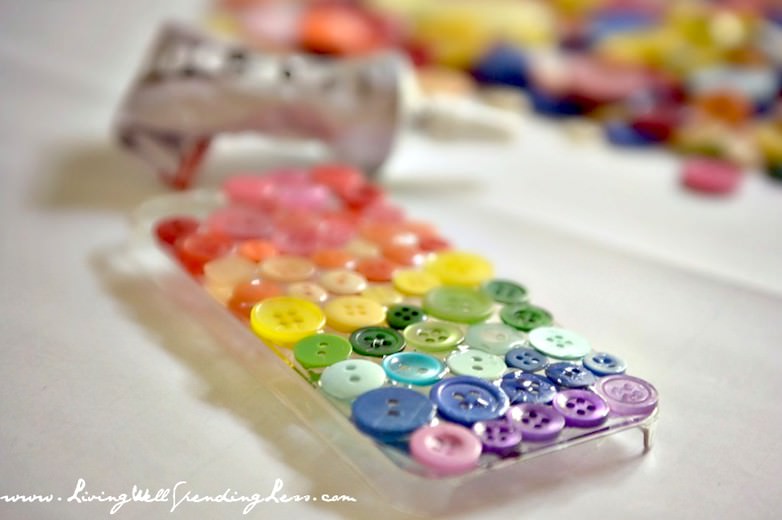 DIY rainbow button phone case