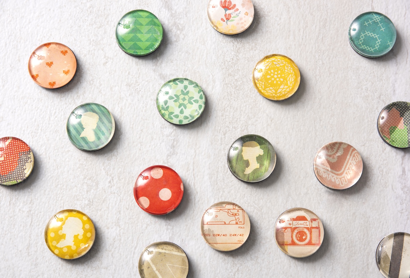 Easy and cheap handmade magnets for gifts