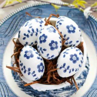 cropped-Blue-and-White-Paper-Napkin-Eggs-.jpg