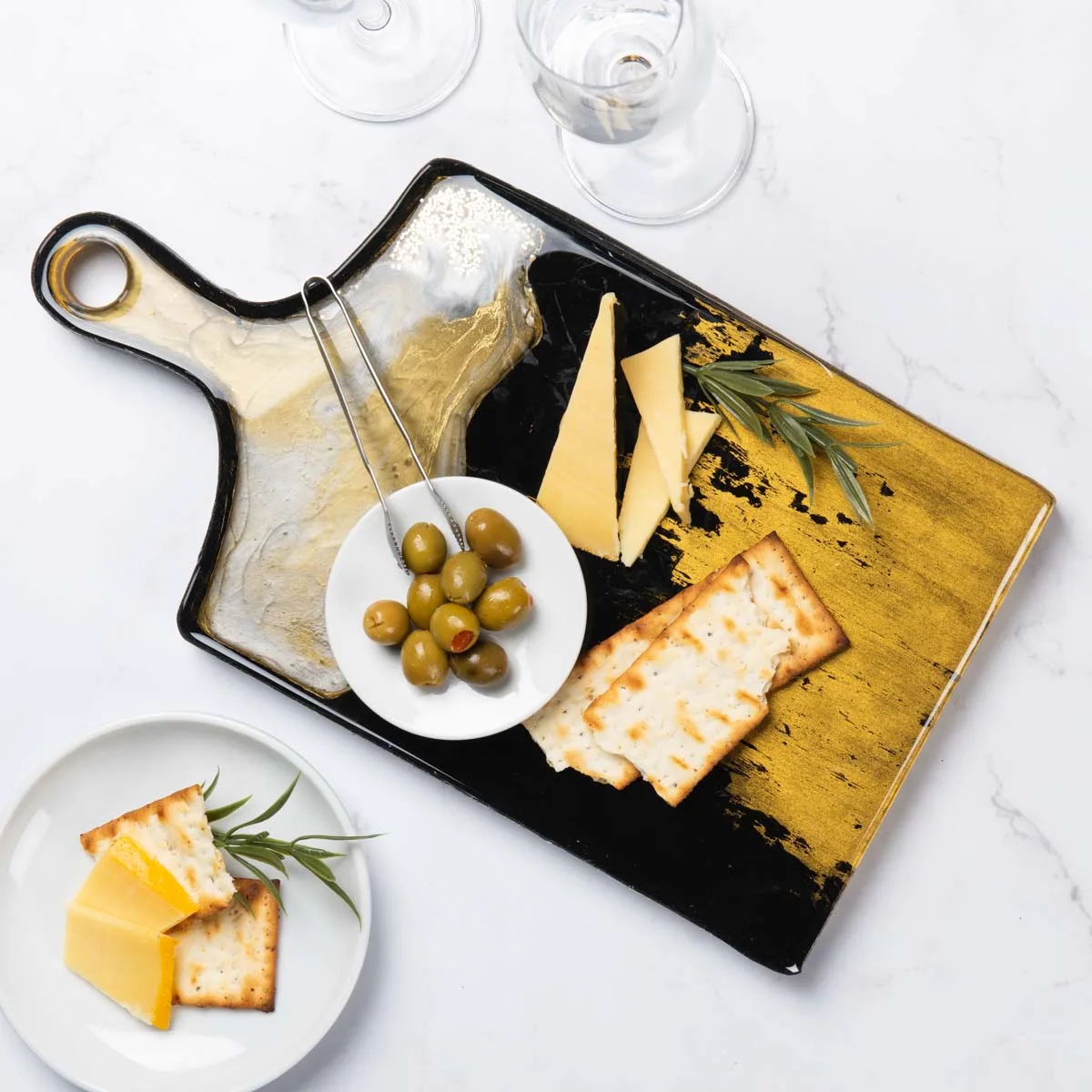 Gold and black cutting board