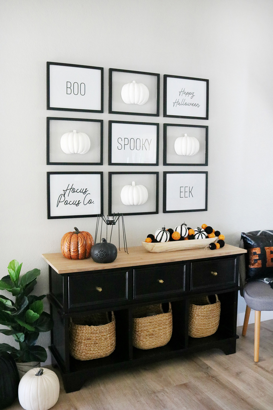 Black & White Halloween Gallery Wall