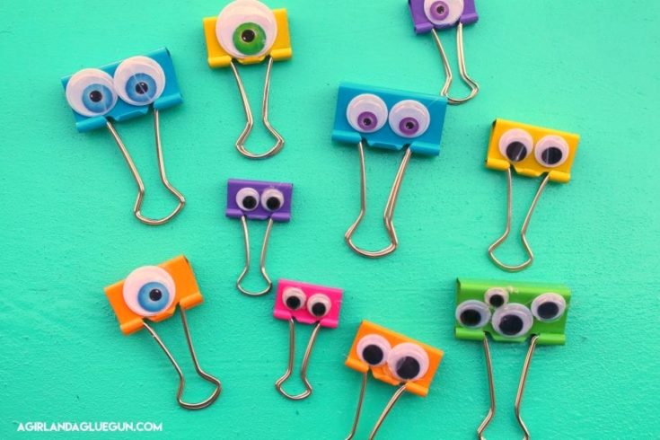 Googly Eyes Pen Craft - Typically Simple