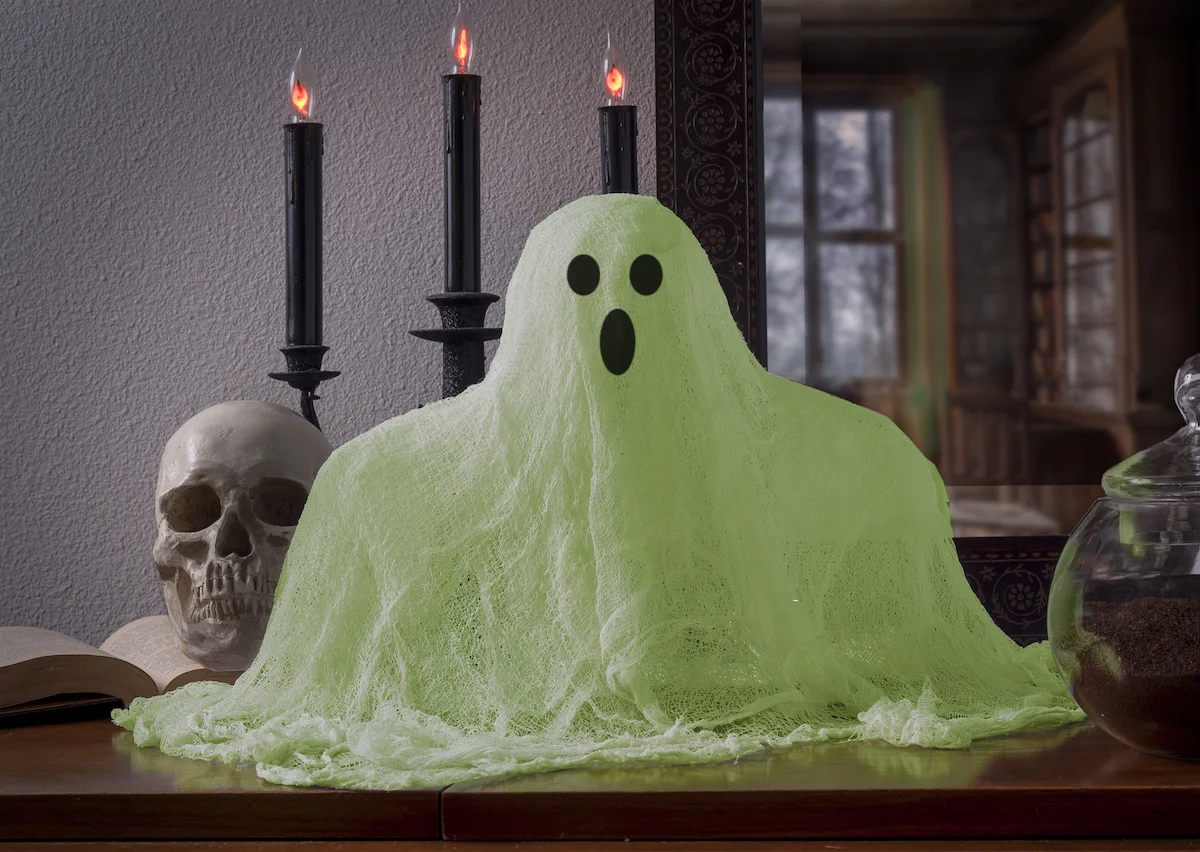Glowing cheesecloth ghost