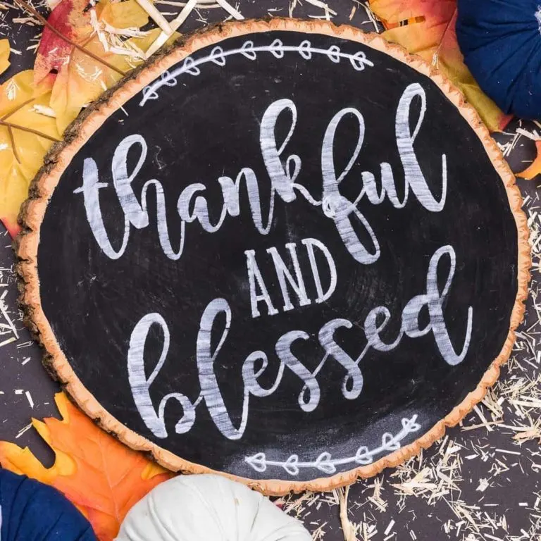 DIY Thankful Chalkboard Sign