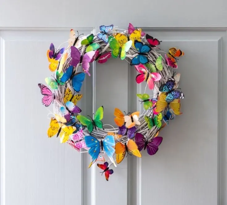 17 Creative Spring Crafts For Adults