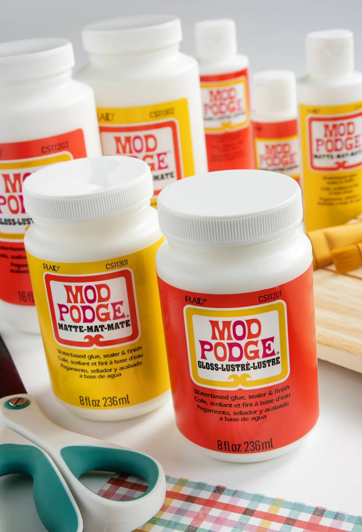 Learn How to Mod Podge for Beginners - Mod Podge Rocks