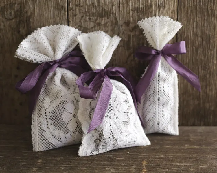 No-Sew Lace Lavender Sachets