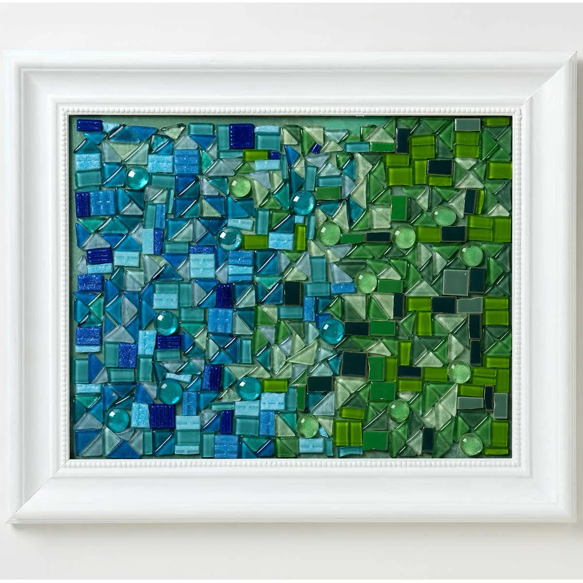 Make a mosaic in a frame