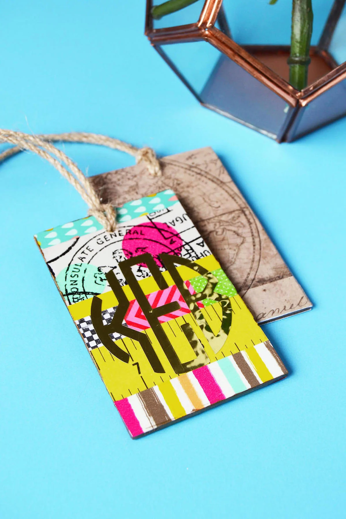 How to Make Luggage Tags 