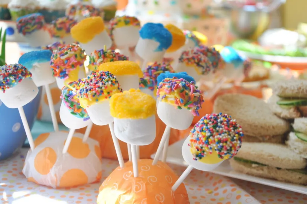 marshmallow pop dome stands