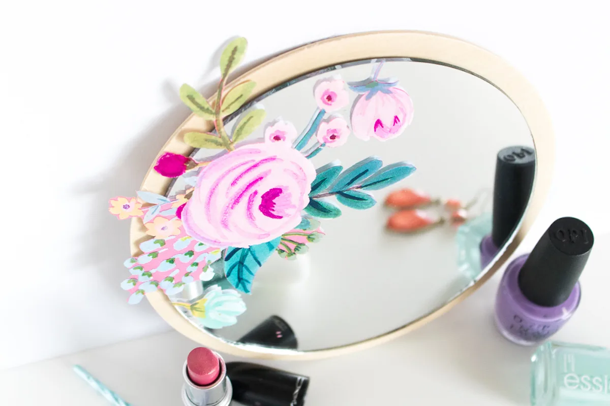 how to decorate a decoupage mirror