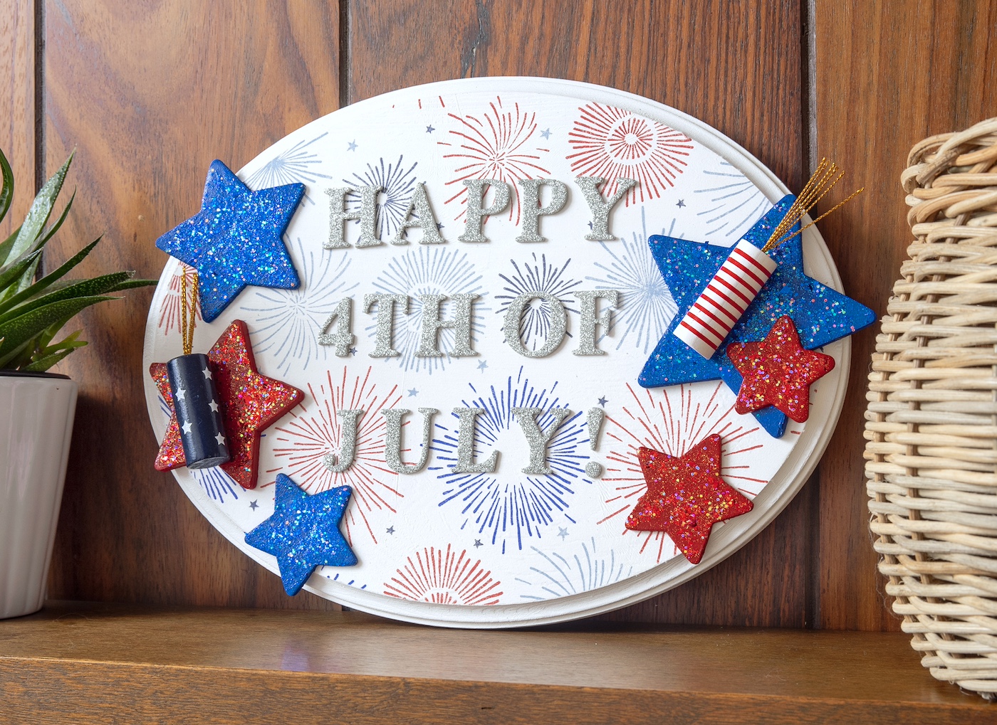 4th of July fireworks plaque