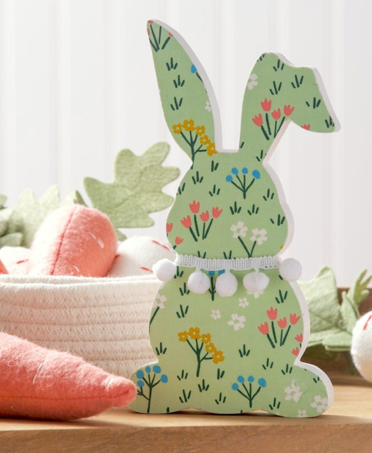 Decorate a Wooden Easter Bunny for Spring