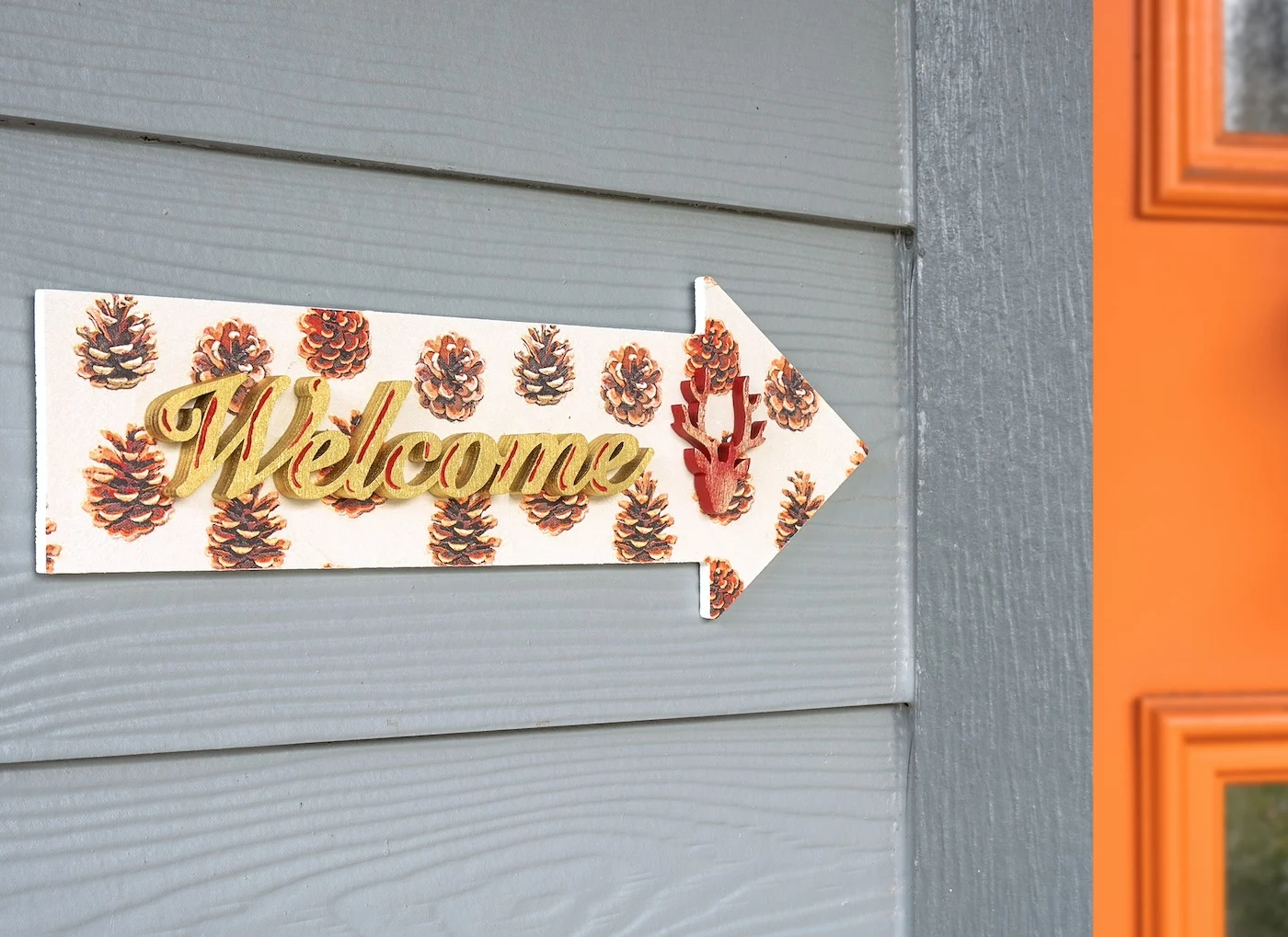 welcome sign wood diy with Mod Podge and Dollar Tree supplies