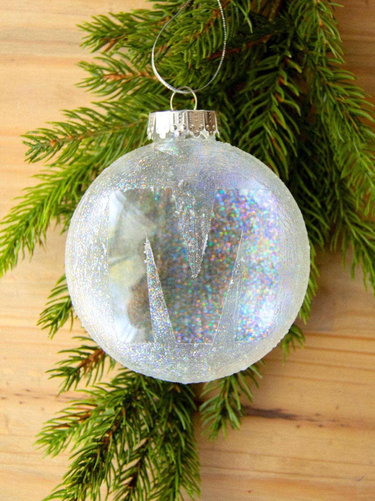 mod podge glitter ornaments