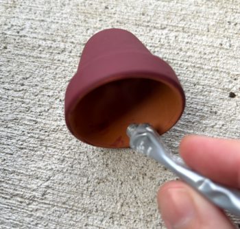 Gluing the gnome together with E-6000